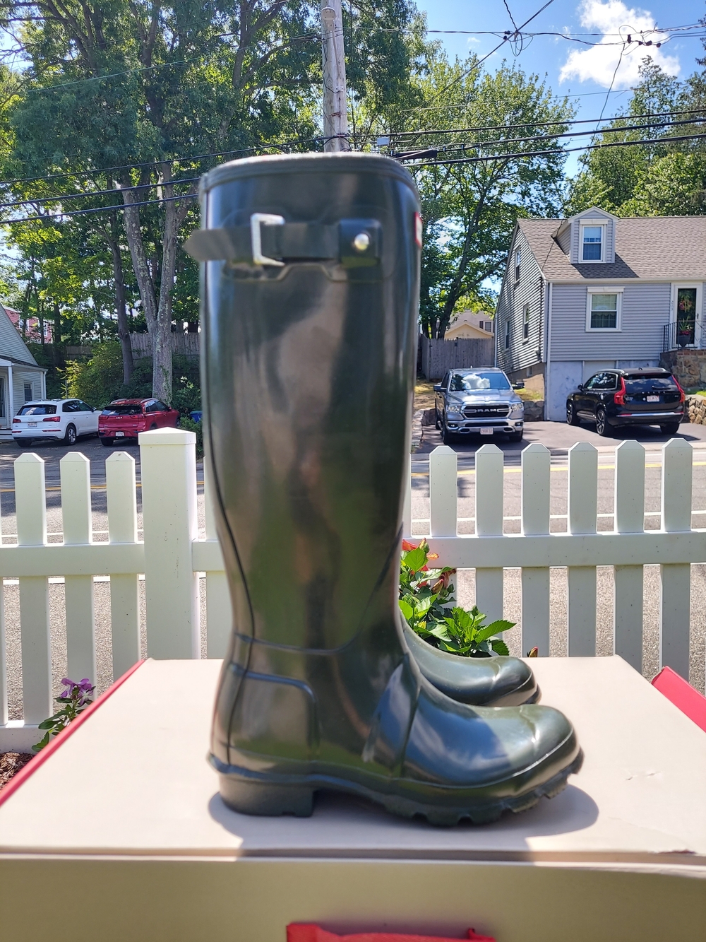 Hunter Olive Green Tall Waterproof Rain Boots Womens Big Girls Size 5 NWT Travel